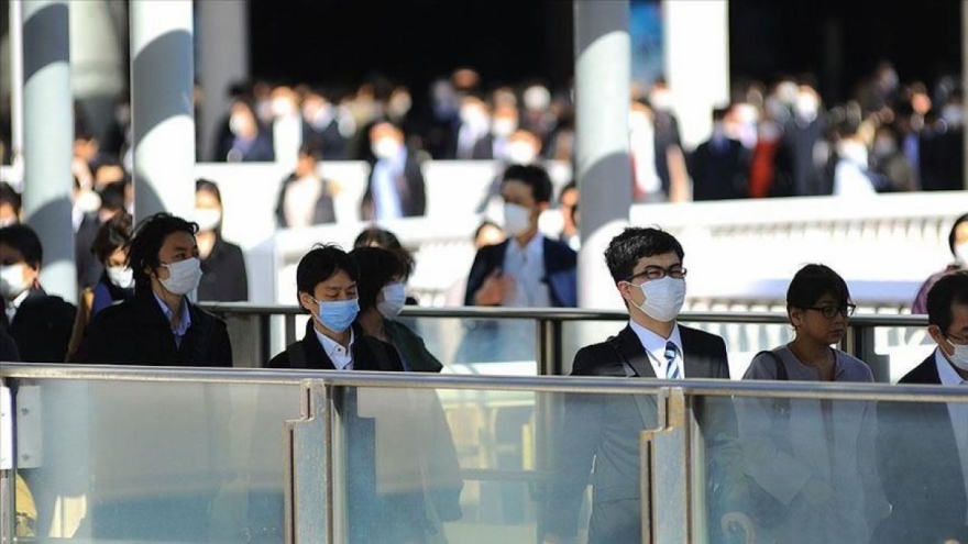 Dịch Covid-19 lan rộng trong nước, Nhật Bản tuyên bố tình hình khẩn cấp đối với ngành Y tế