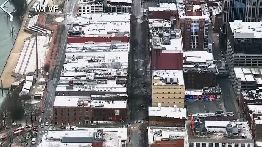 Nhân chứng vụ nổ Nashville: Mọi thứ trên đường đều bốc cháy
