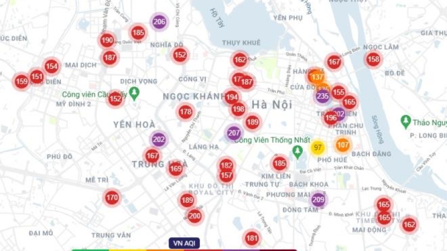 Hanoi sees air pollution exceed red-warning level