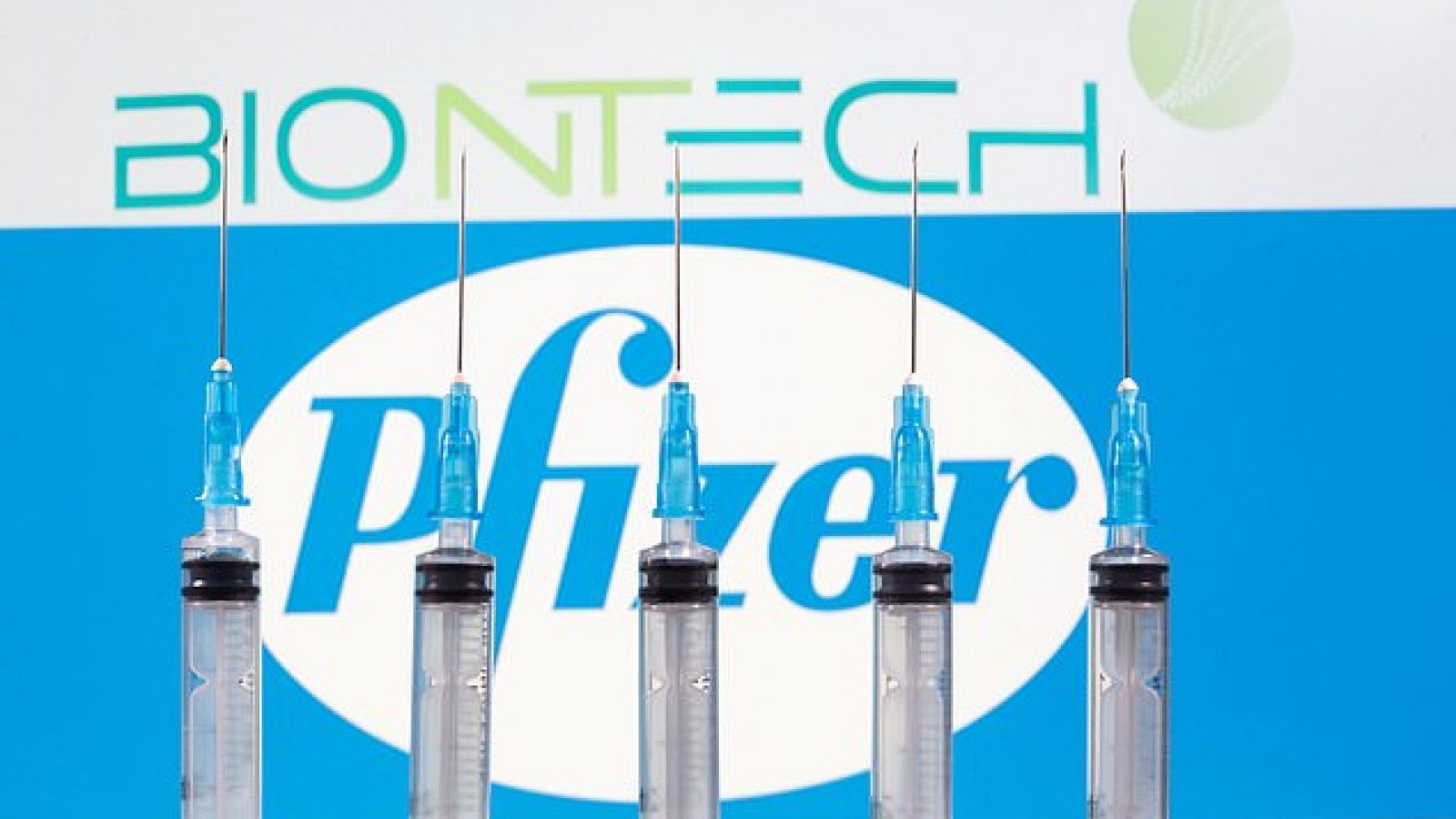 Canada là nước đầu tiên phê duyệt vaccine Covid-19 của Pfizer dùng cho trẻ em