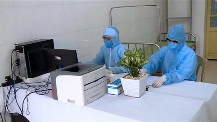 Hanoi clarifies two COVID-19 patients