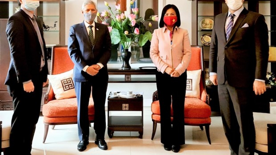 IFRC Secretary General lauds cooperation with Vietnam