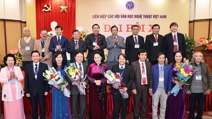 Chủ tịch Quốc hội dự Đại hội Liên hiệp các Hội văn học nghệ thuật Việt Nam