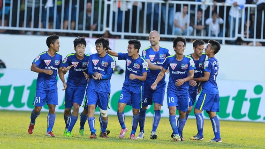 Ngày này năm xưa: Công Phượng, Tuấn Anh ra mắt hoàn hảo ở V-League cùng HAGL