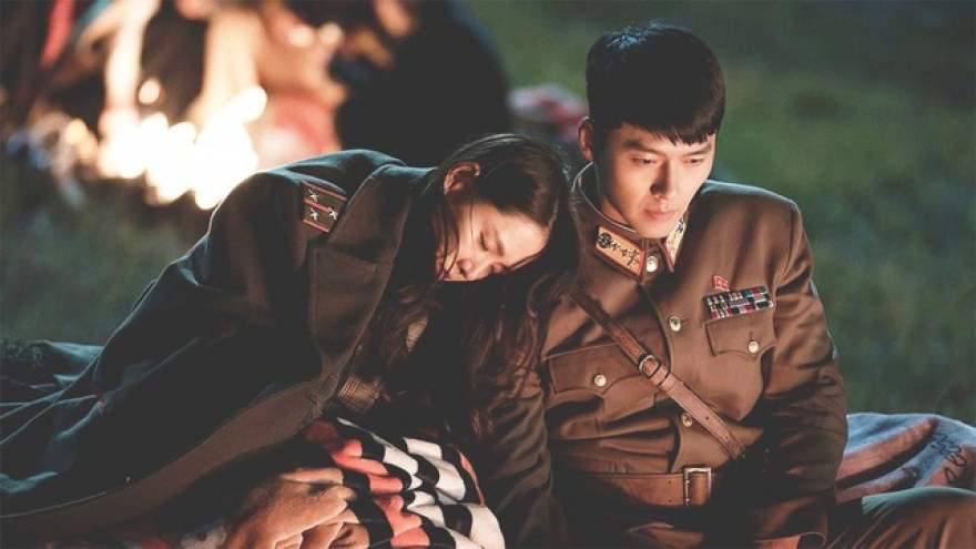 “Soi” lịch sử hẹn hò của cặp đôi “Hạ cánh nơi anh” Hyun Bin & Son Ye-Jin