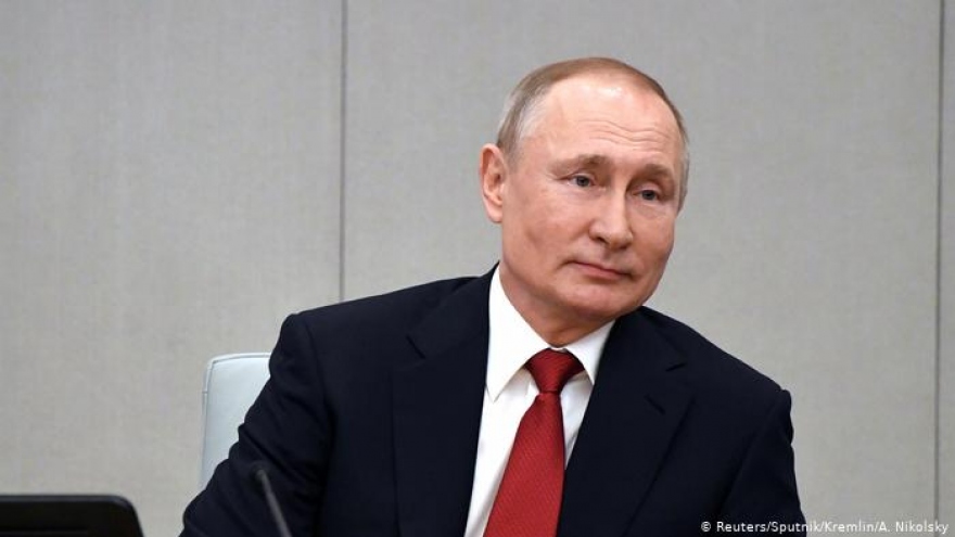 Tổng thống Nga giao nhiệm vụ tiêm đại trà vaccine ngừa Covid-19 từ tuần tới