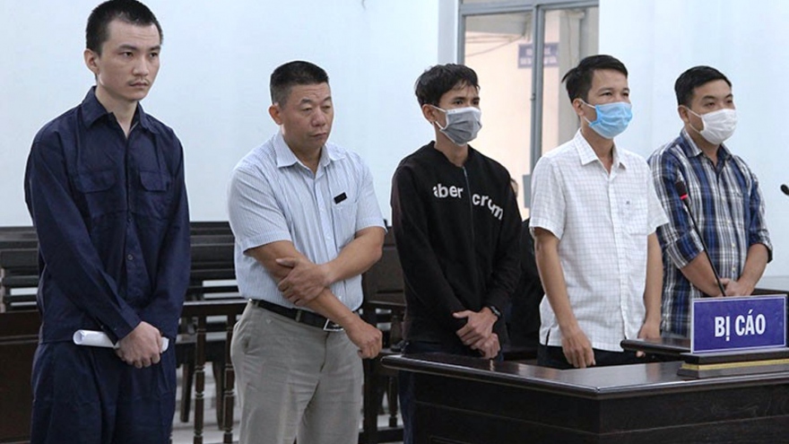 Trả hồ sơ vụ 3 cựu công an giúp người Trung Quốc làm hộ khẩu Việt Nam