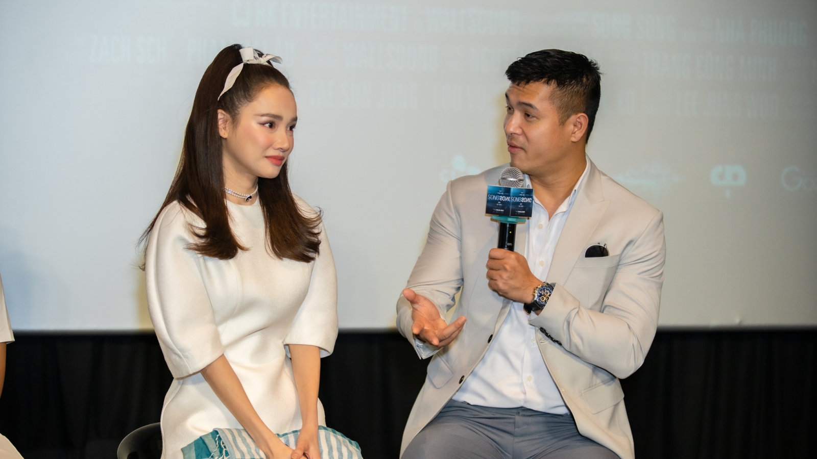 Trương Thế Vinh ăn trọn cú tát của Nhã Phương vì không nhận ra vợ