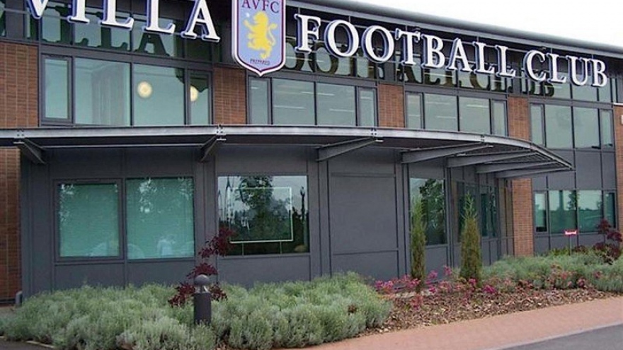 Trận Aston Villa - Liverpool có nguy cơ bị hoãn vì Covid-19 
