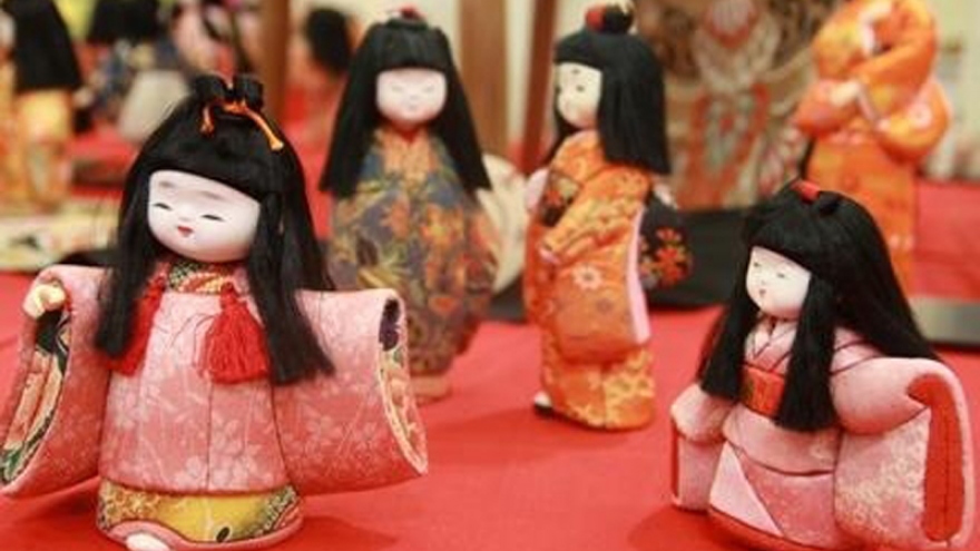 HCM City to host first traditional Japanese doll exhibition