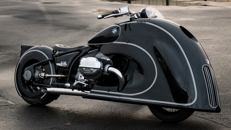 Cận cảnh BMW R 18 Spirit of Passion với lưới tản nhiệt "độc nhất vô nhị"