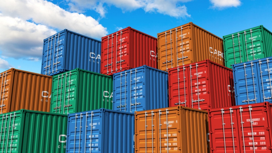 Cước container tăng cao gây khó cho doanh nghiệp sau Covid-19