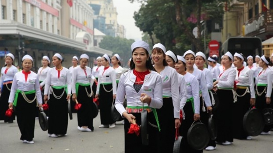Hoa Binh culture on show in downtown Hanoi