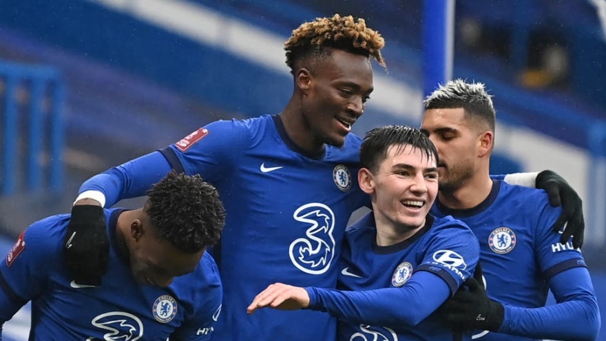 Abraham lập hat-trick, Chelsea thẳng tiến vòng 5 FA Cup 