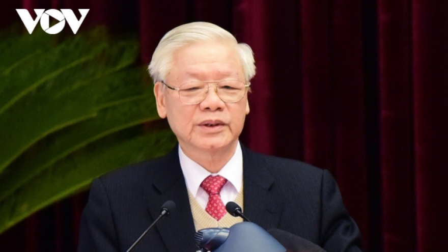 Personnel work in focus at 15th plenum of Party Central Committee