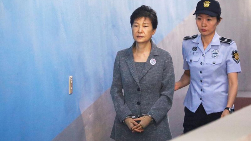 Cựu Tổng thống Hàn Quốc bị tuyên án 20 năm tù