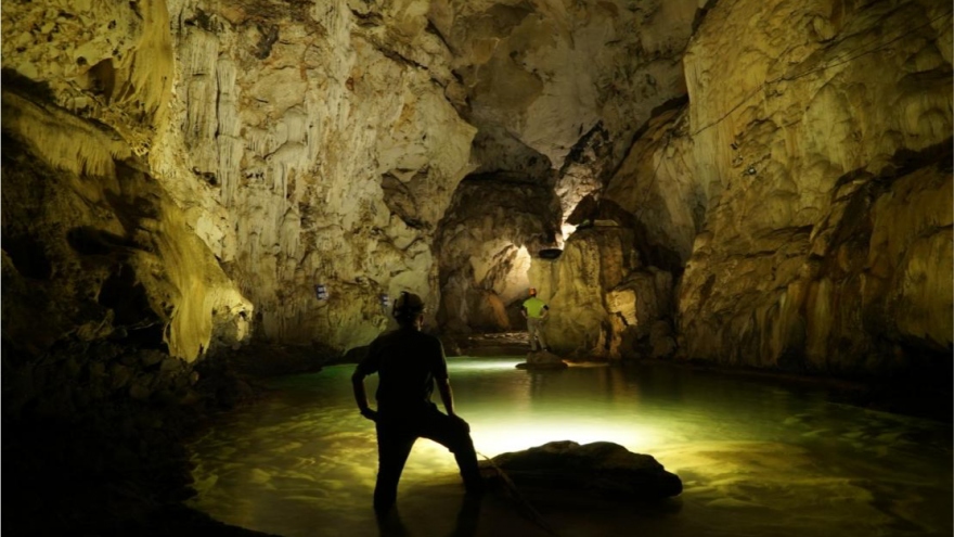 Thái Nguyên mời chuyên gia thám hiểm Sơn Đoòng về khảo sát tour hang động
