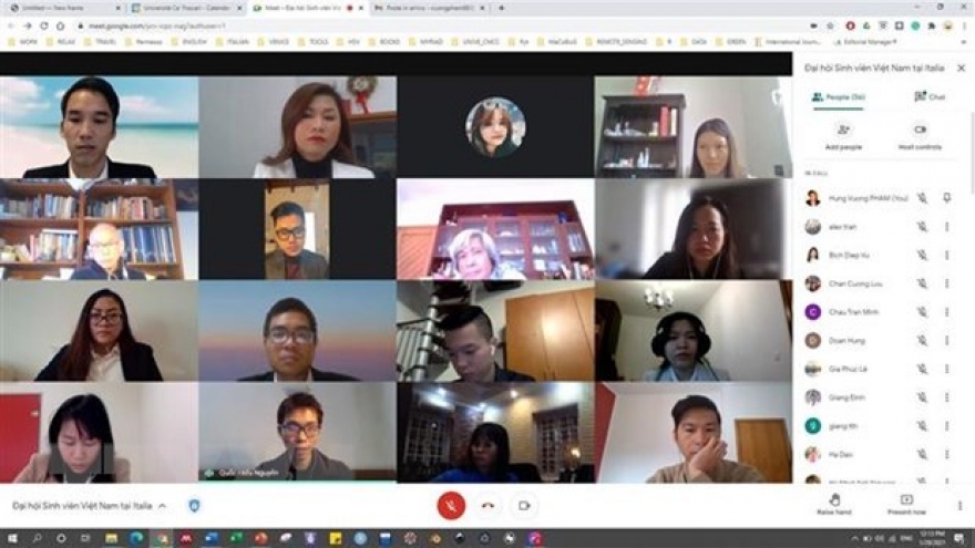 Students’ association in Italy convenes first congress