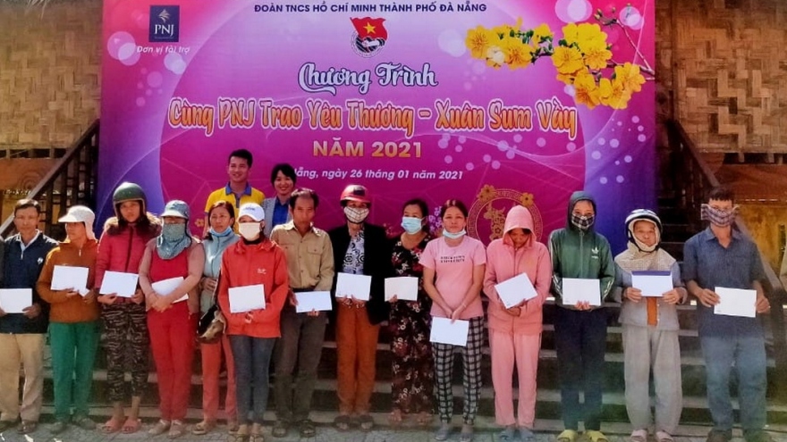 Đà Nẵng chăm lo Tết cho đồng bào miền núi, người nghèo