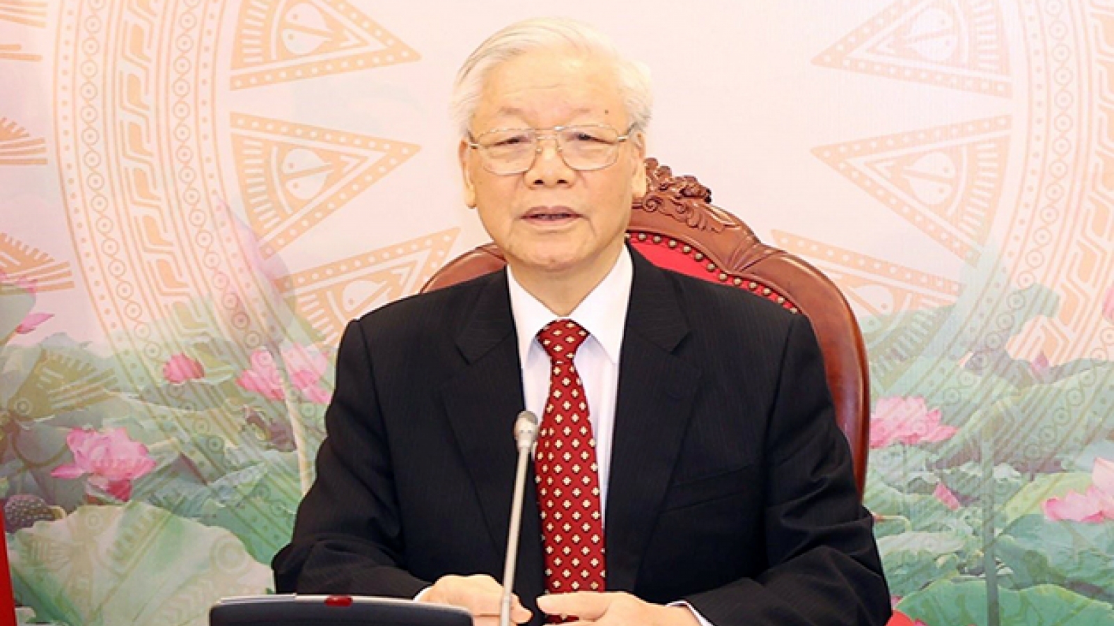 Tổng Bí thư, Chủ tịch nước Nguyễn Phú Trọng điện đàm với Tổng Bí thư Lào khóa XI 