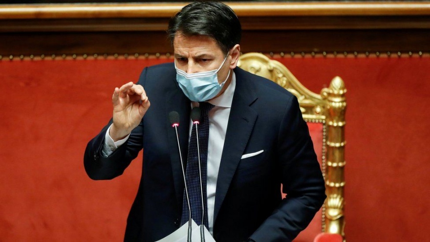 Thủ tướng Italy Giuseppe Conte đệ đơn từ chức