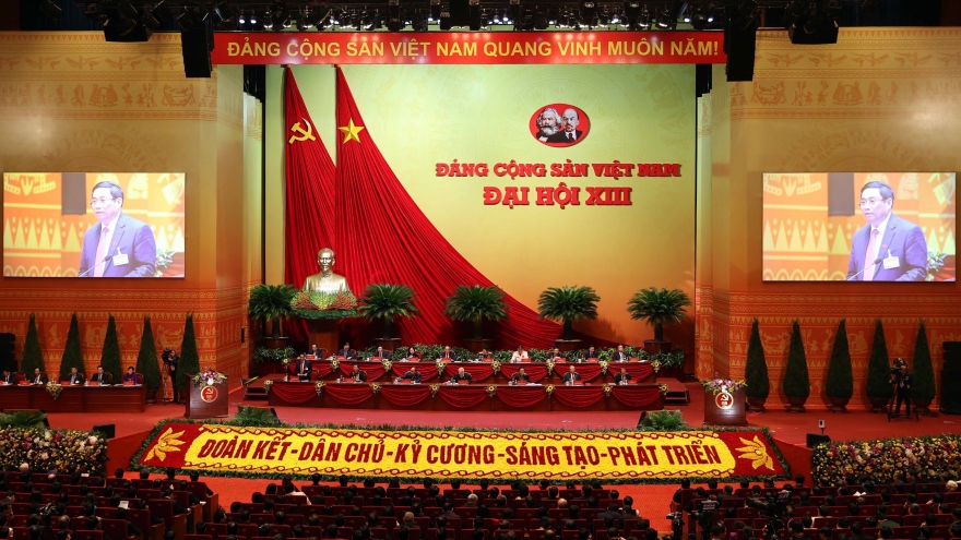 Thông cáo báo chí ngày làm việc thứ 2 Đại hội Đảng lần thứ XIII