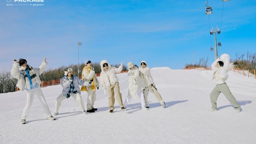 BTS trẻ trung, ấm áp trong bộ ảnh đặc biệt "Winter Package"