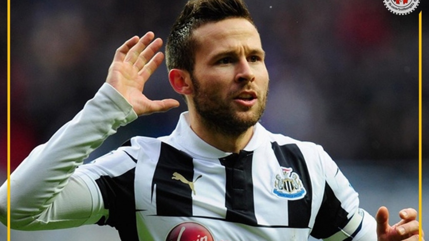 Biếm họa 24h: Cầu thủ ngôi sao gốc Việt giải nghệ 