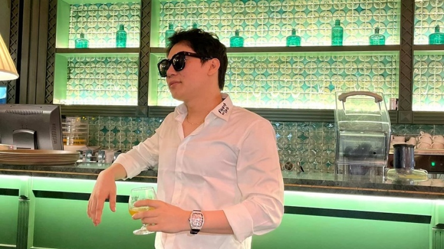 CEO Phạm Công - Từ chàng trai yêu thích mùi hương đến ông chủ của Perfume Louis Luxury