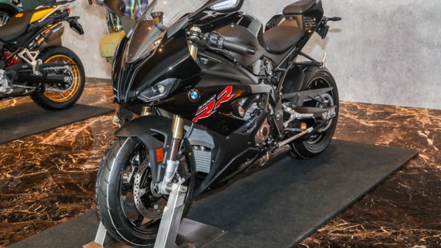 BMW S1000RR 2021 ra mắt tại Malaysia