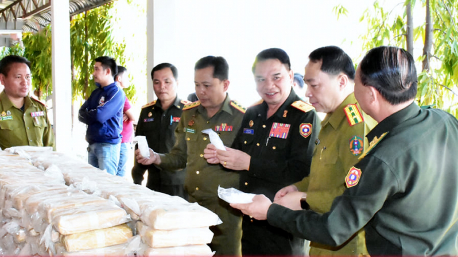 Công an tỉnh Savannakhet (Lào) phát hiện lượng ma túy lớn