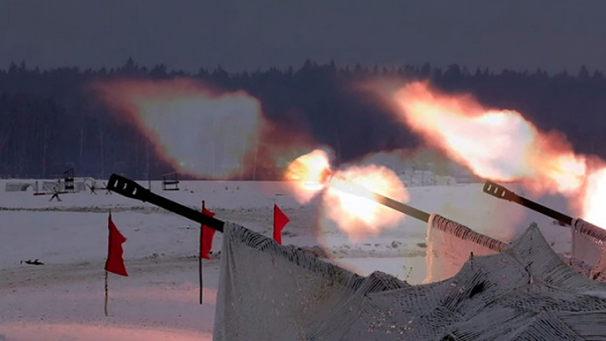 Siêu pháo tự hành Msta-S của Nga khai hỏa diệt mục tiêu ở khoảng cách 20km