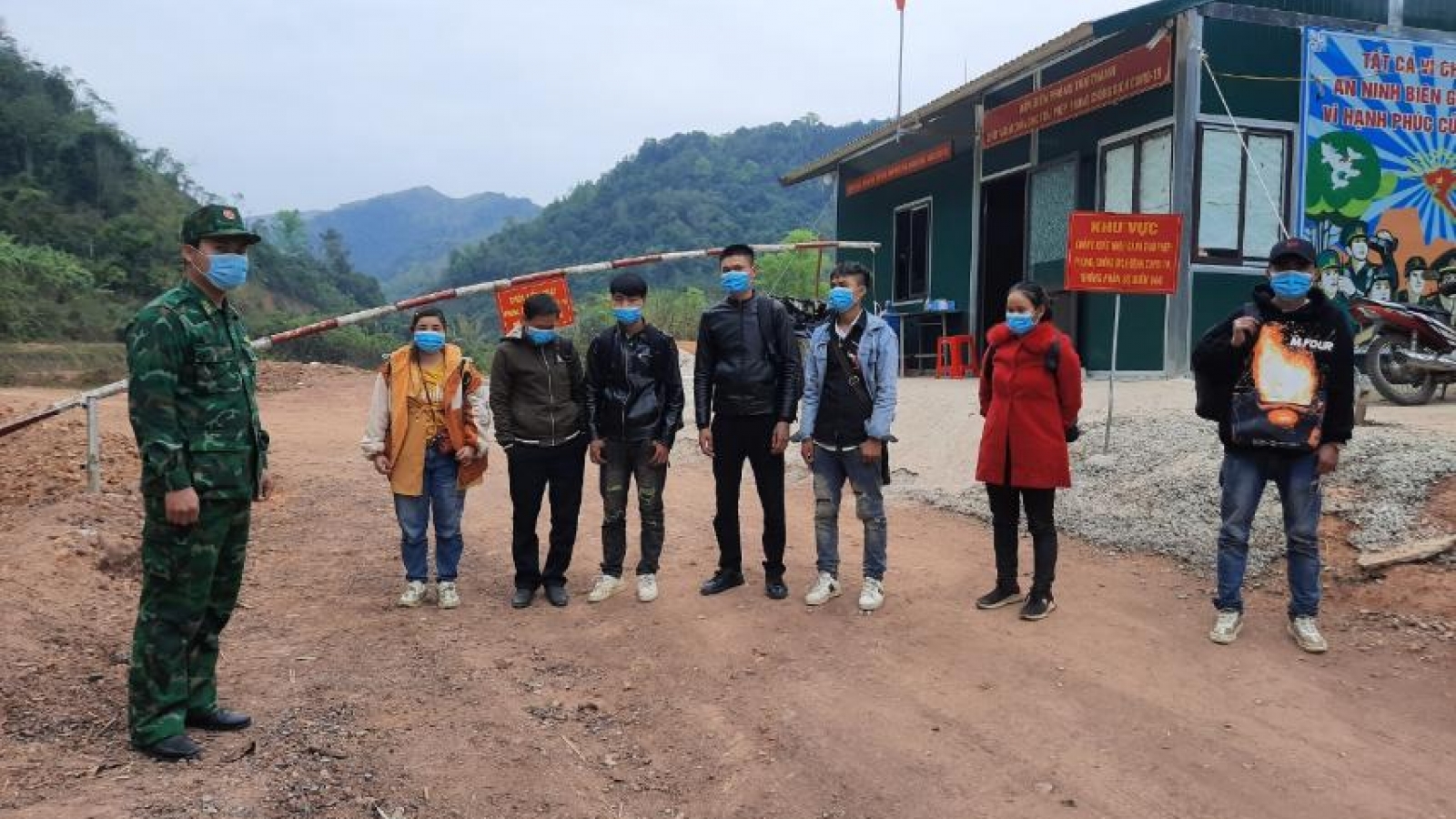 Liên tiếp phát hiện, bắt giữ công dân xuất nhập cảnh trái phép