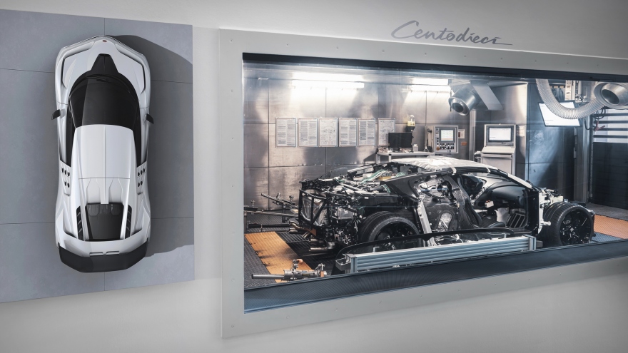 Siêu phẩm của "CR7" Bugatti Centodieci bắt đầu quá trình phát triển