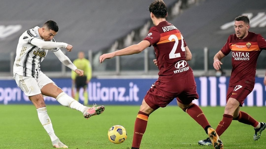 Cristiano Ronaldo tỏa sáng, Juventus thắng thuyết phục AS Roma