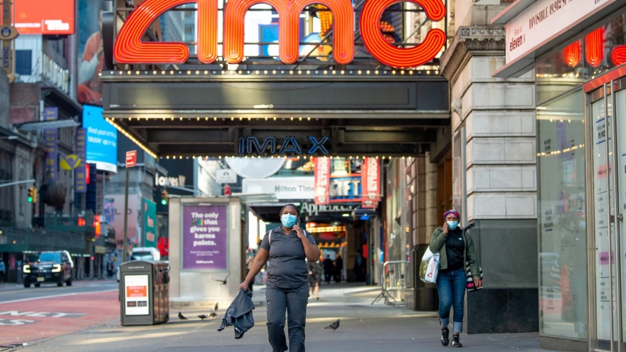 Rạp chiếu phim ở New York mở lại sau gần 1 năm