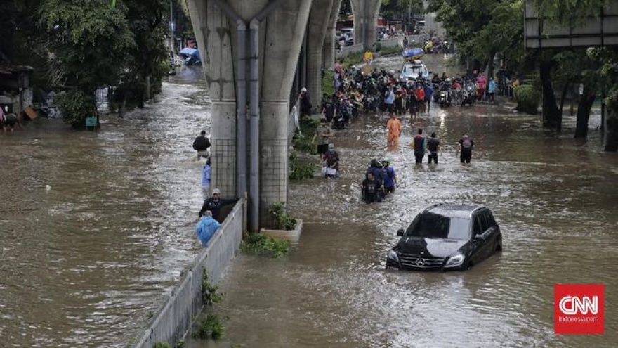 5 người thiệt mạng trong trận lụt nghiêm trọng ở Jakarta