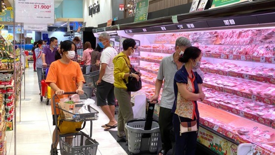 Steady prices of consumer goods, higher sales mark Tet