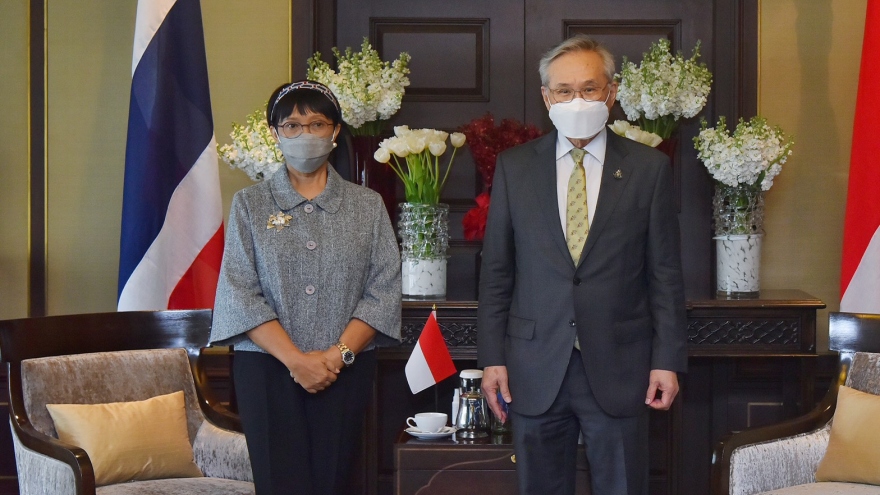 Ngoại trưởng Myanmar và Indonesia cùng thăm Thái Lan