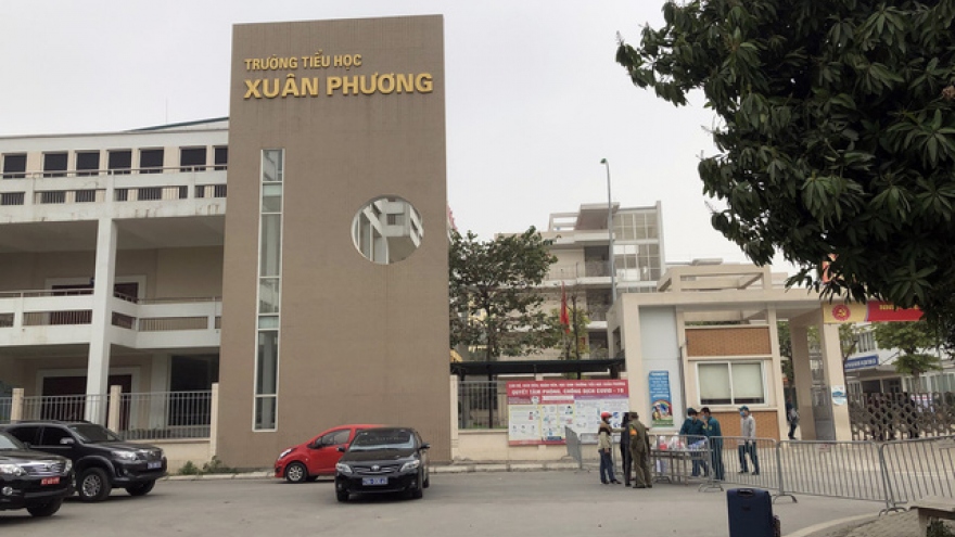 Ngày 14/2, học sinh, phụ huynh còn lại ở trường tiểu học Xuân Phương sẽ được về nhà