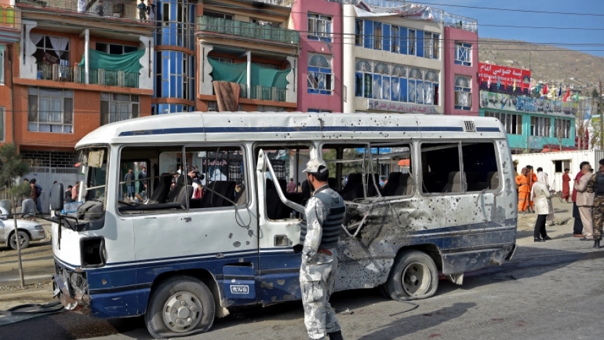 Đánh bom xe buýt ở Afghanistan, 4 người thiệt mạng và 9 người bị thương 
