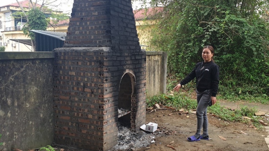 Người dân Yên Thế (Yên Bái) tức thở vì Trung tâm Y tế huyện đốt rác và xử lý bệnh phẩm