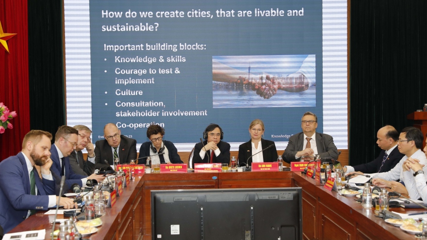 Nordic countries, Vietnam share experience in green, sustainable and innovation cities 