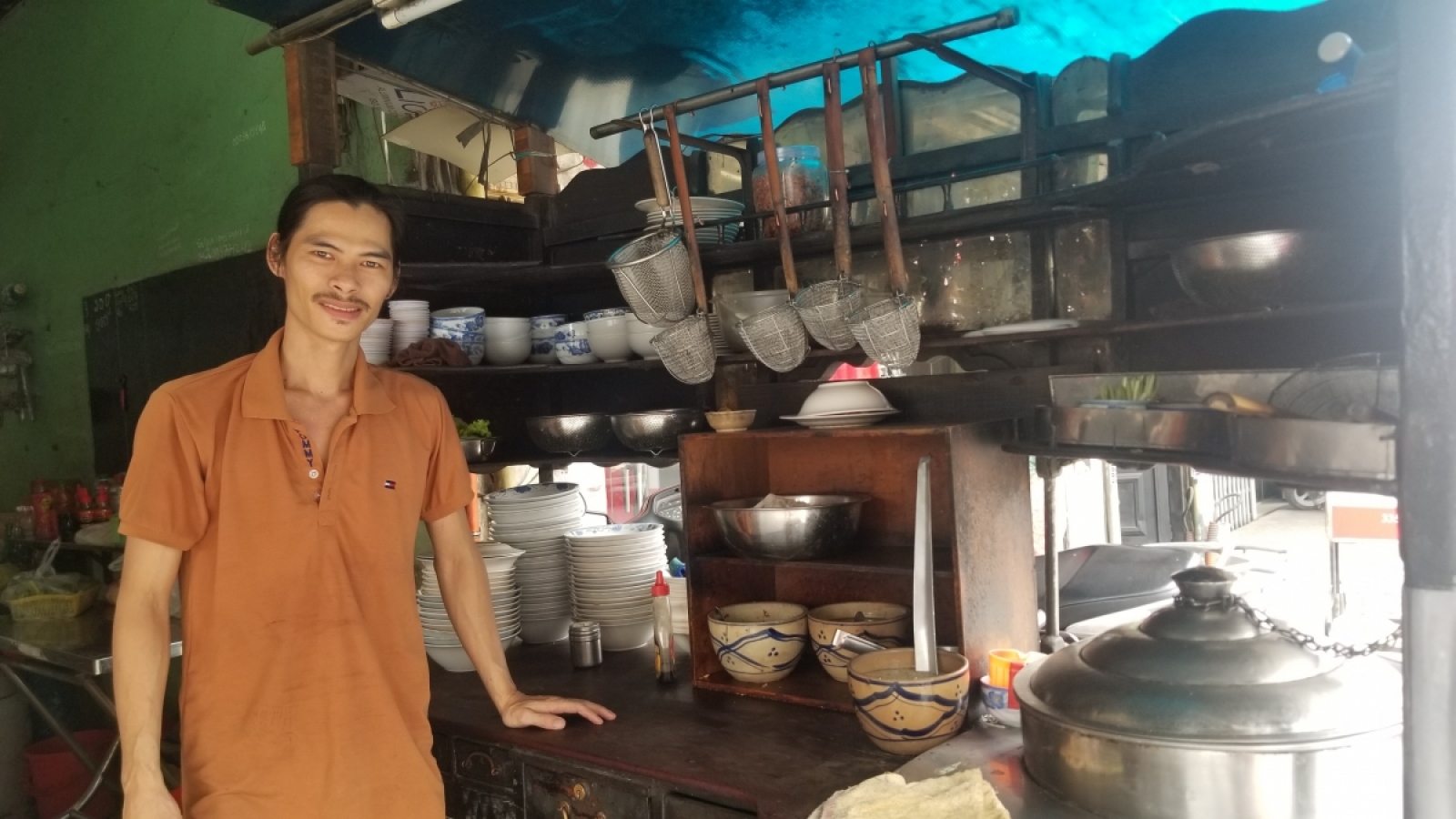 Quán hủ tiếu 60 năm truyền qua 3 đời ở đất Sài Gòn