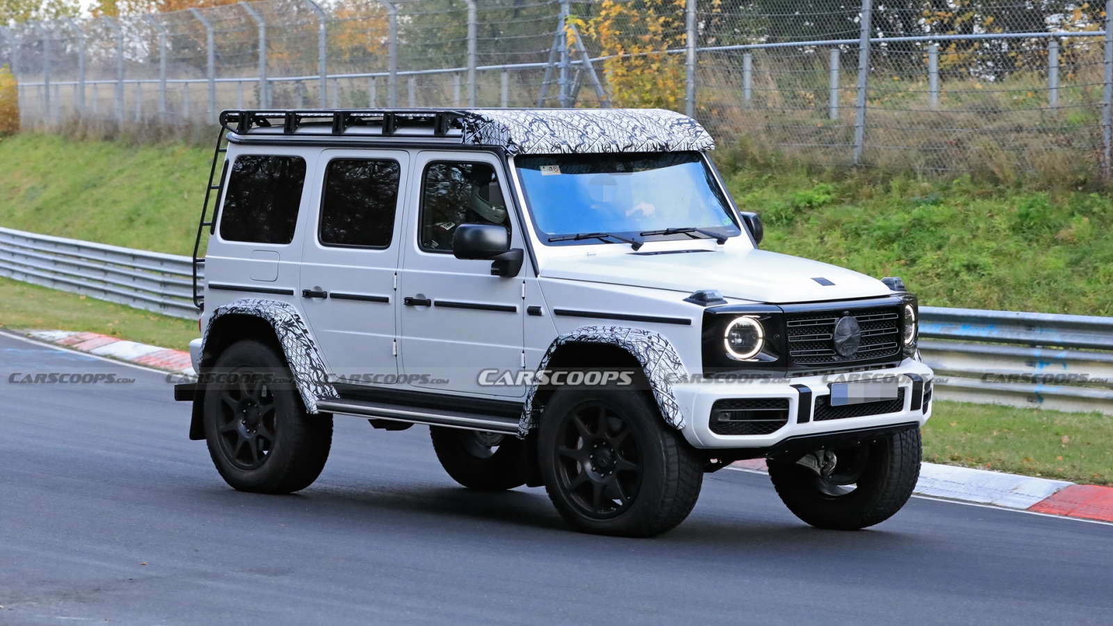 Mercedes-AMG G-Class 2022 bị lộ những hình ảnh mới nhất khi chạy thử
