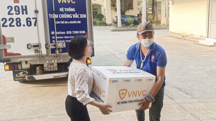 Điện Biên tiếp nhận 1.900 liều vaccine Covid-19, dự kiến tiêm mũi đầu vào ngày 18/3