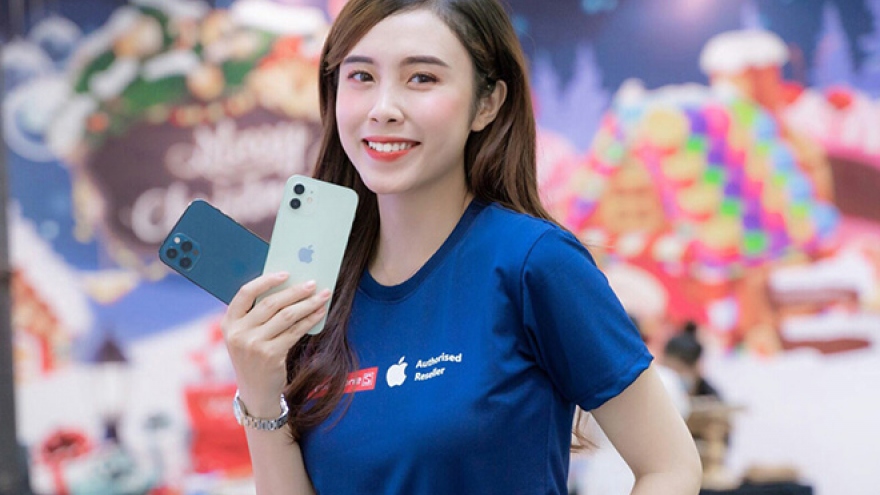 iPhone quá hot là niềm khao khát của rất nhiều đối thủ trong năm nay