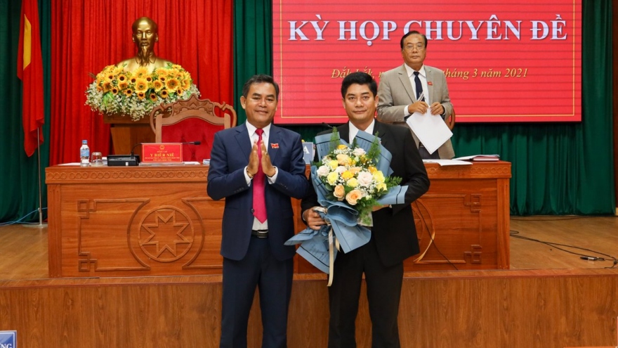 Bí thư Thị ủy Buôn Hồ được bầu làm Phó Chủ tịch HĐND tỉnh Đắk Lắk 