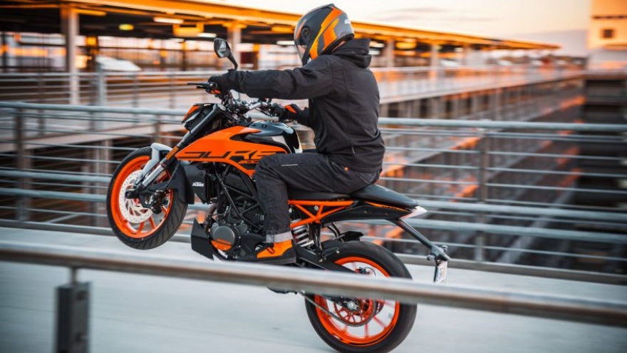 KTM Duke 200 2021 chính thức ra mắt