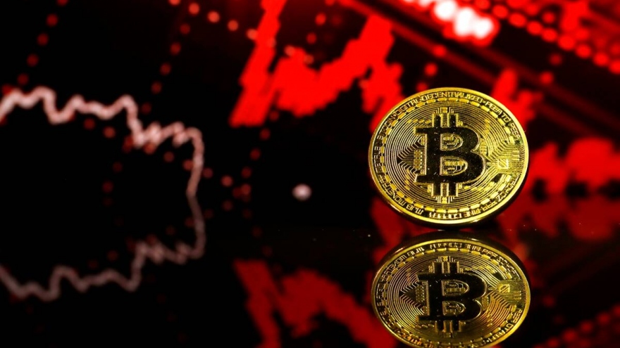 Bitcoin - "Vàng" kỹ thuật số hay chỉ là "bong bóng"?